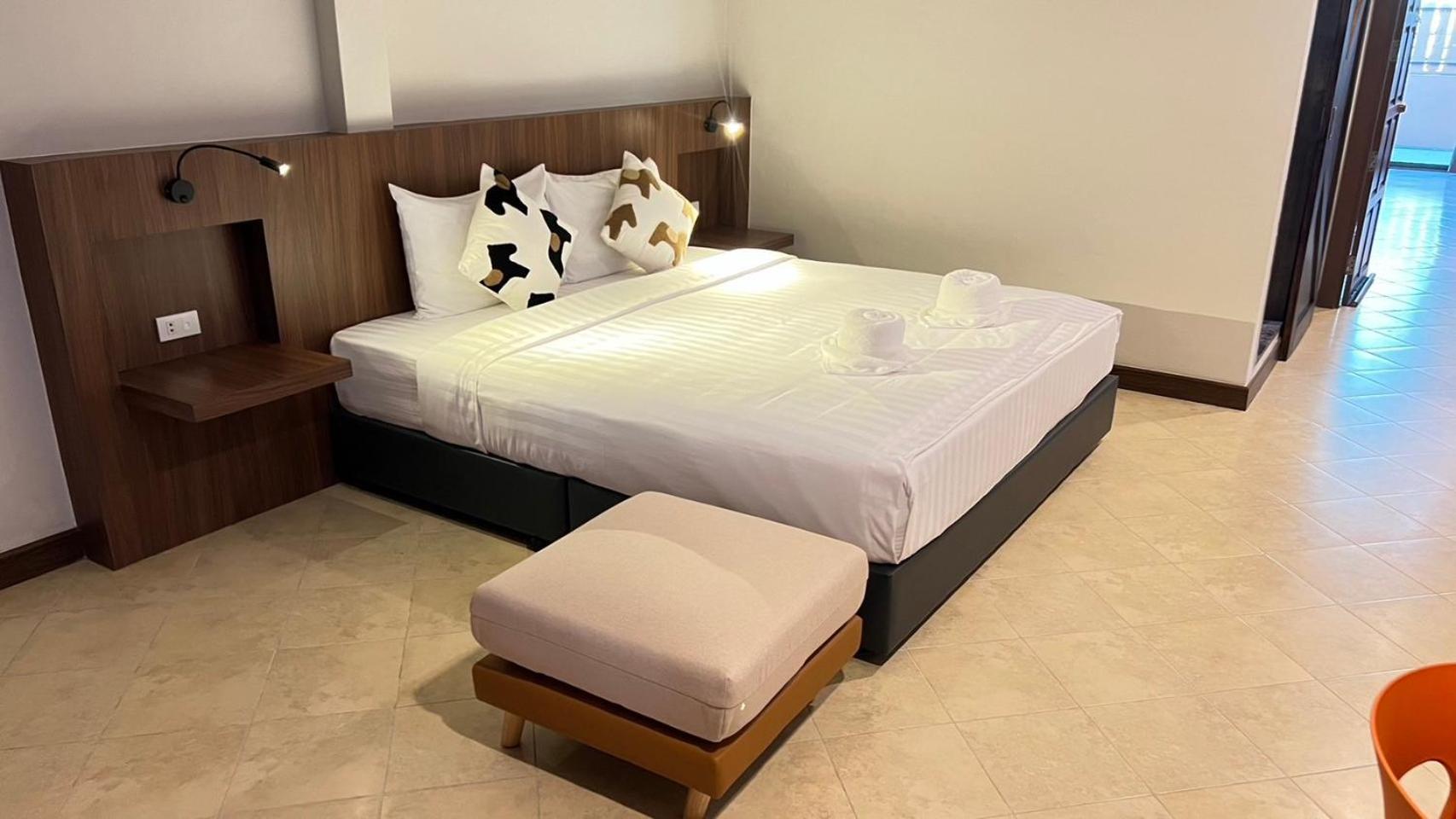 Hotel My Friend'S House Karon Esterno foto