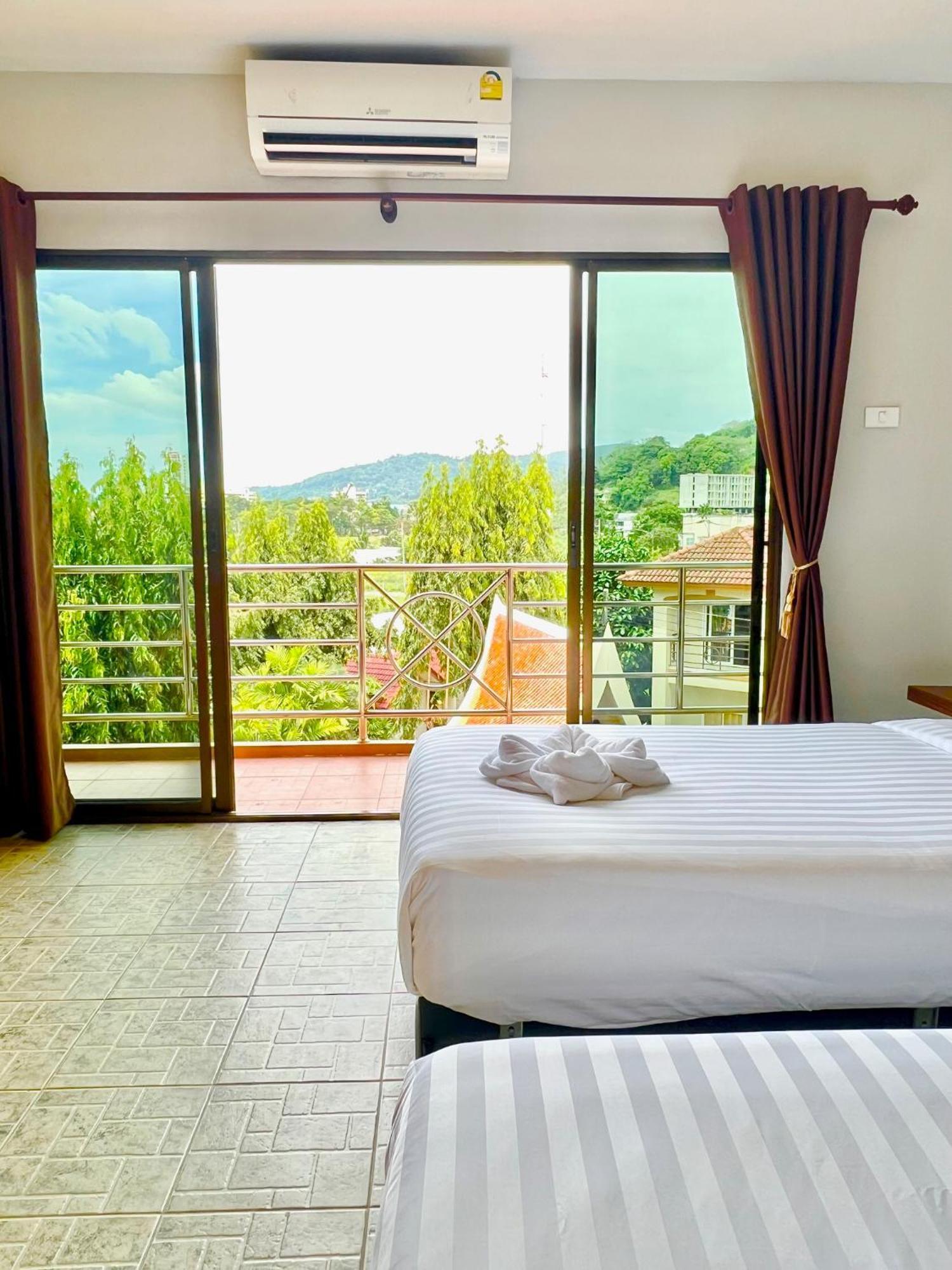 Hotel My Friend'S House Karon Esterno foto